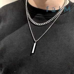 Collier Aaron