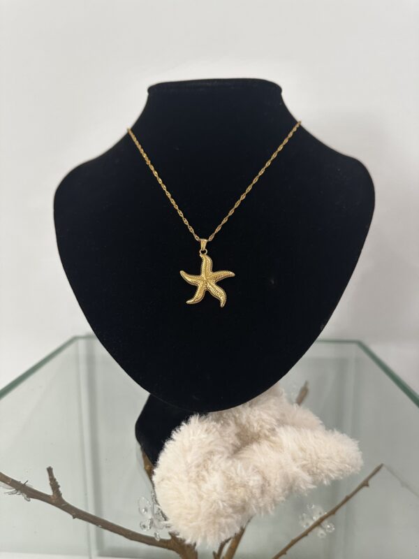 Collier Isla