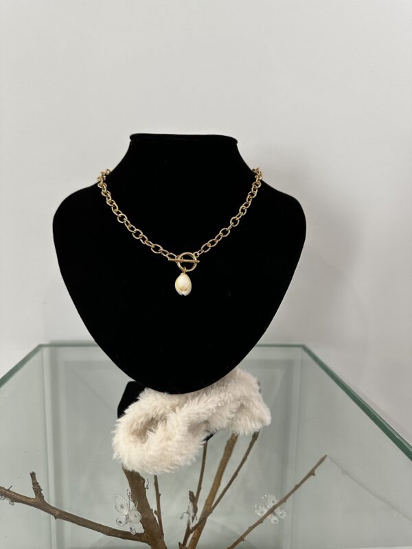 Collier Carole
