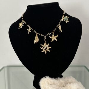 Collier Karina